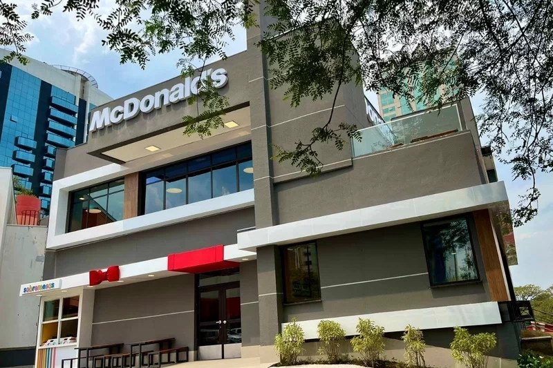 McDonald’s Alphaville está com vagas de emprego abertas para atendente