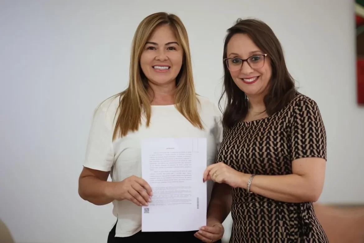 A pedido da vereadora Lúcia, deputada Renata Abreu envia R$ 1 milhão em emenda para saúde de Osasco