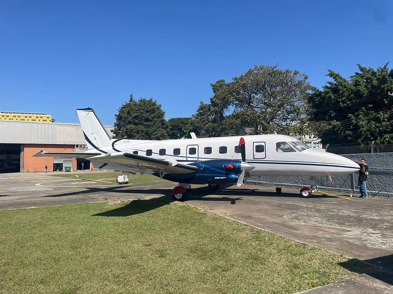 Polícia Civil apreende avião que pode ter sido usado por facção para transportar drogas